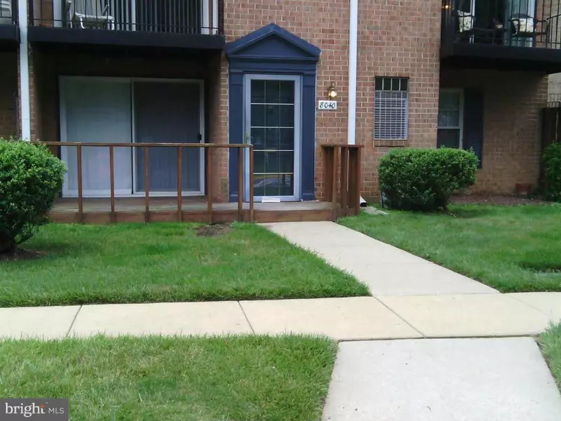 8040 LAKECREST DR #8040, Greenbelt, MD 20770