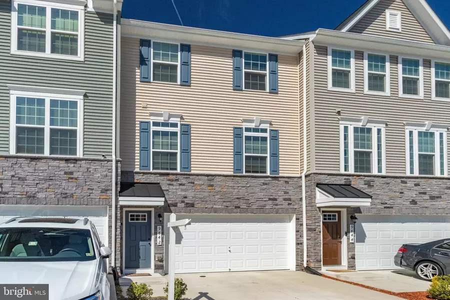 9842 CEDARMASS CIR, Fredericksburg, VA 22408