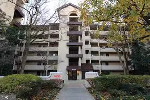 6050 CALIFORNIA CIR ##109, Rockville, MD 20852