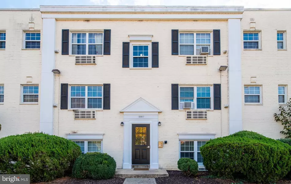 2301 FARRINGTON AVE #303, Alexandria, VA 22303