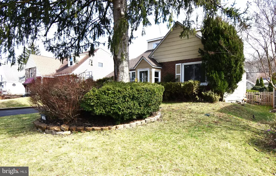 1249 EAST, Abington, PA 19001