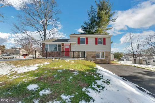 105 MANN RD, Norristown, PA 19403