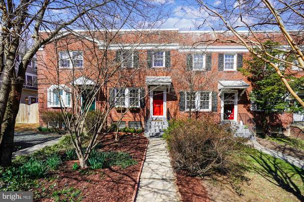 420 E NELSON AVE, Alexandria, VA 22301