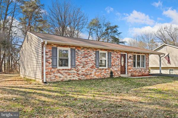 10400 HILLSIDE LN, Fredericksburg, VA 22408