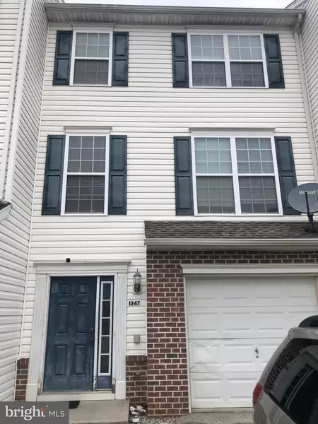 1247 KNOB RUN ROAD, York, PA 17408