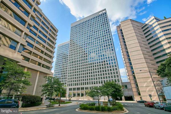 Arlington, VA 22209,1111 19TH ST N #2703