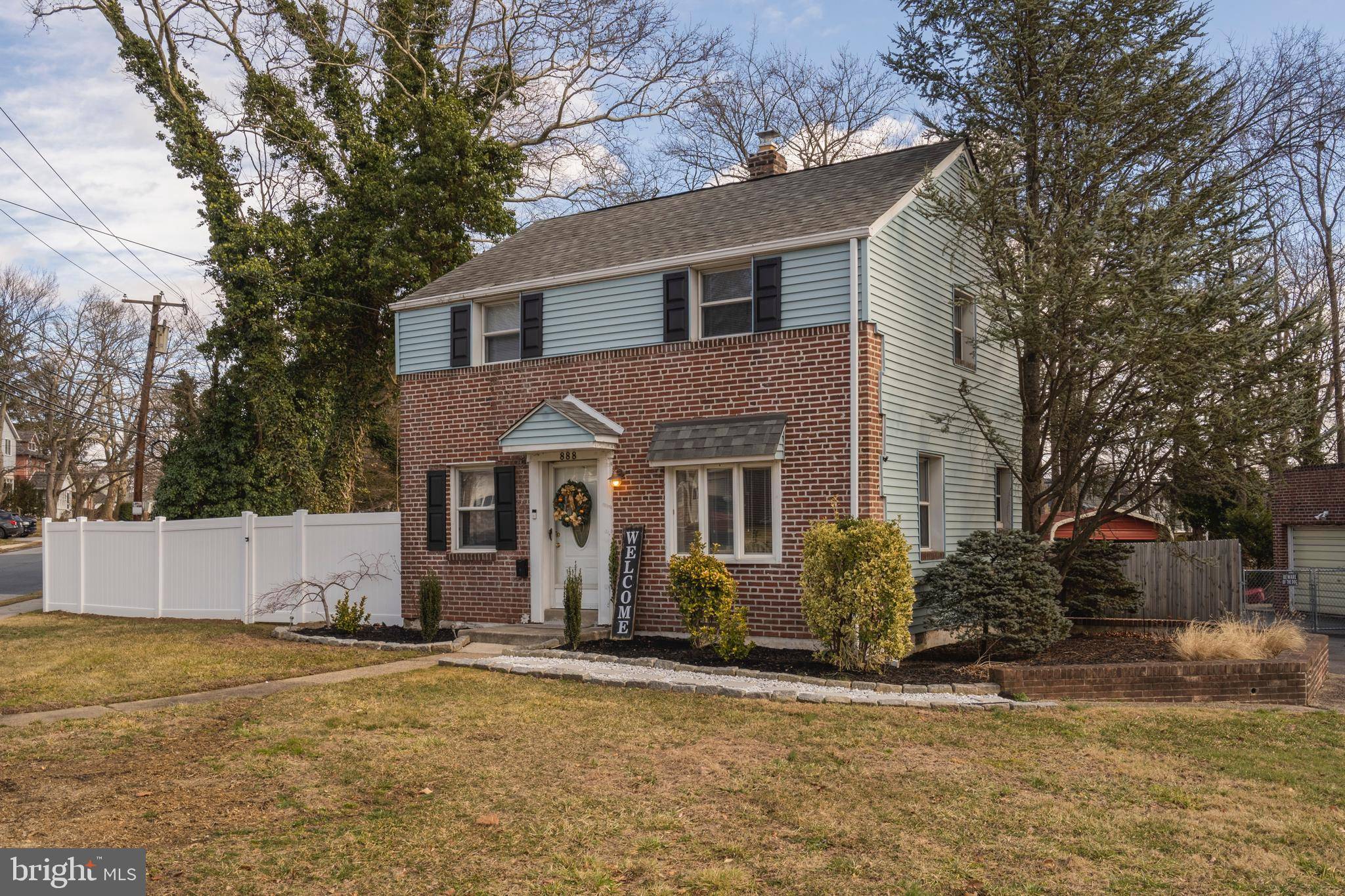 Secane, PA 19018,888 WYNDOM TER