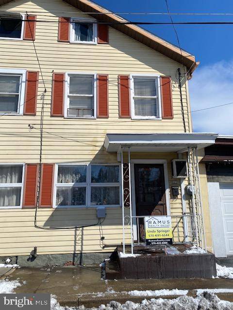 323 ROLLING MILL AVE, Tamaqua, PA 18252