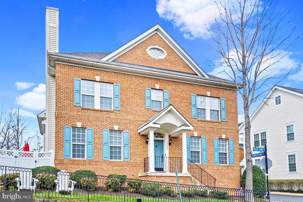 Fort Belvoir, VA 22060,6985 FOREPOND CT