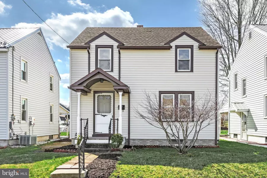 304 W ELM AVE, Hanover, PA 17331