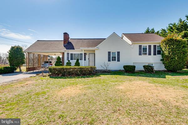 7505 SANDY SPRING RD, Laurel, MD 20707