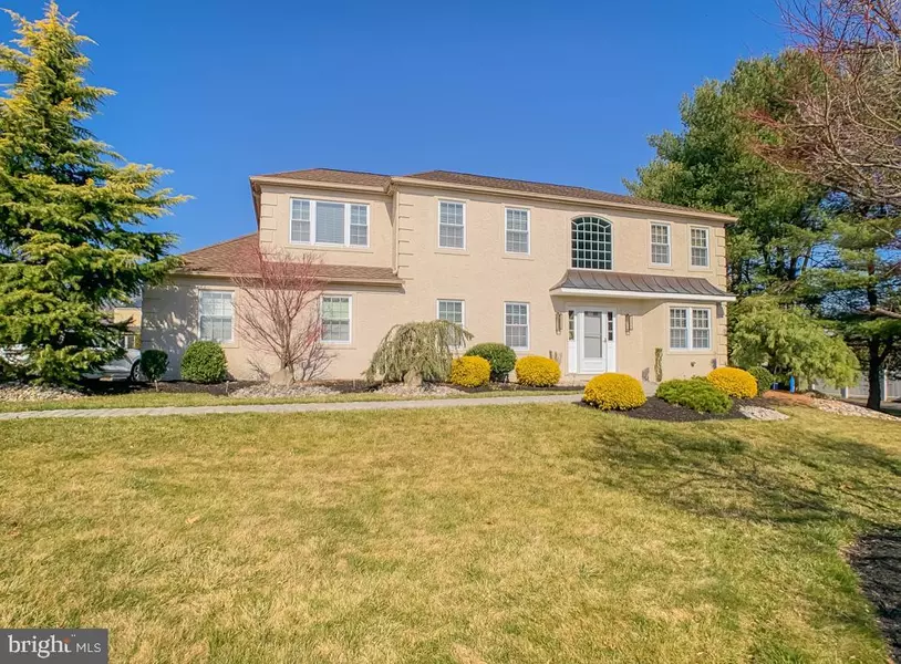 12 POND VIEW DR, Richboro, PA 18954