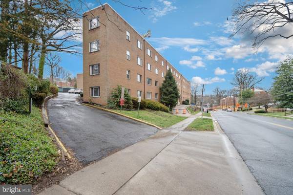 95 E WAYNE AVE #101, Silver Spring, MD 20901