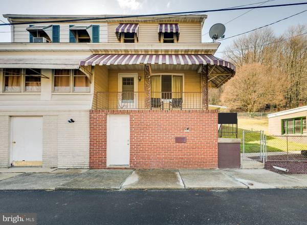 460 E BACON ST, Pottsville, PA 17901