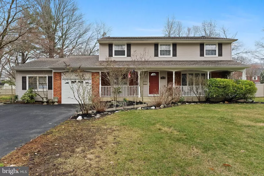 2900 WOODHAVEN DR, Cinnaminson, NJ 08077