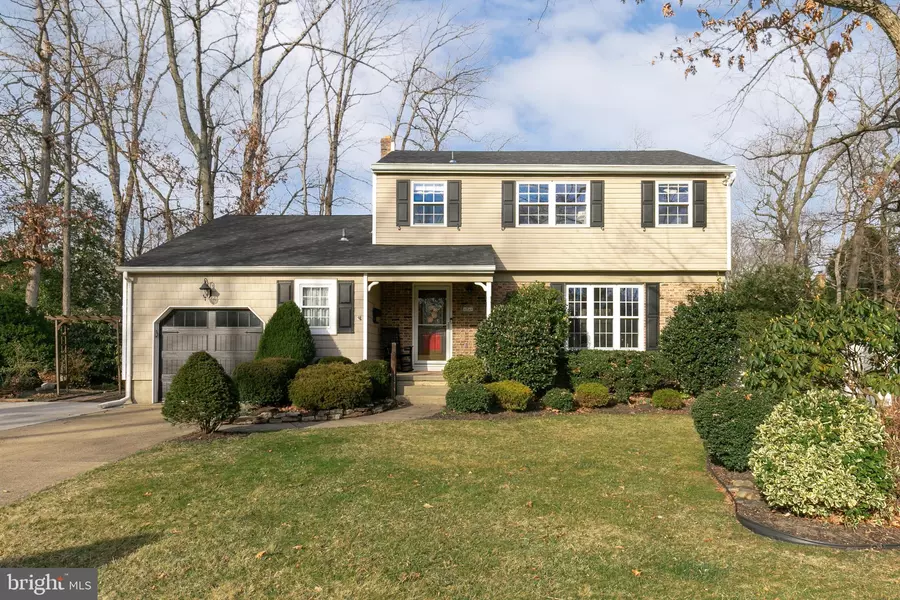 24 WINDING WAY, Berlin, NJ 08009