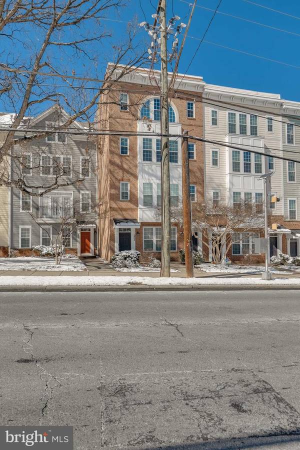 232 N SUMMIT AVE #26-232, Gaithersburg, MD 20877