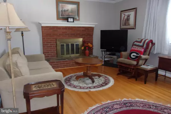 Winchester, VA 22602,208 STANLEY DR