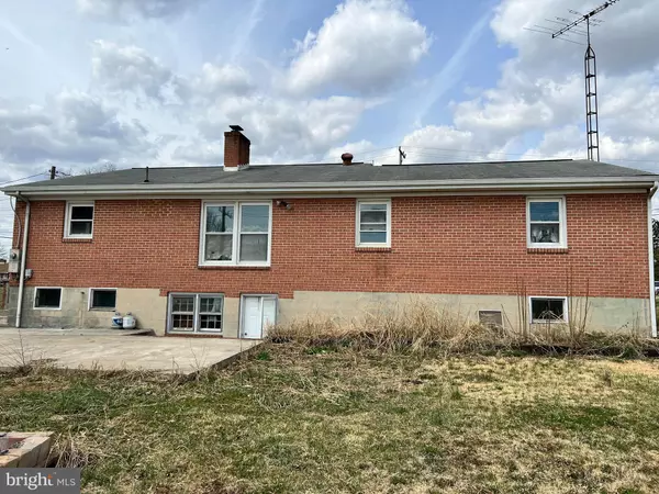 Inwood, WV 25428,5287 WINCHESTER AVE