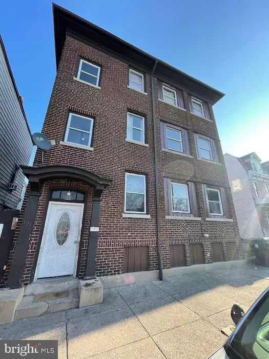 Harrisburg, PA 17104,121 EVERGREEN ST