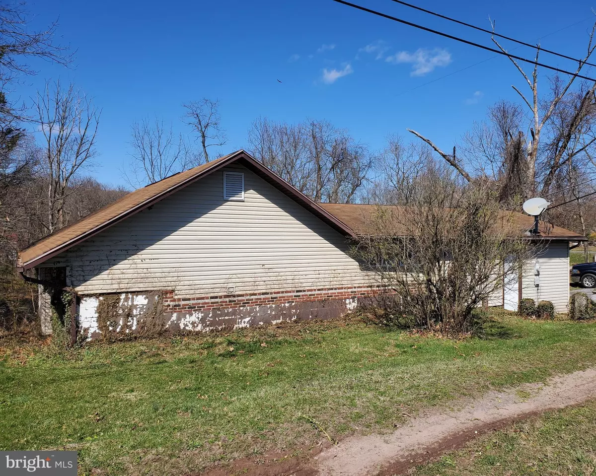 Dauphin, PA 17018,1101 WATER GAP LN