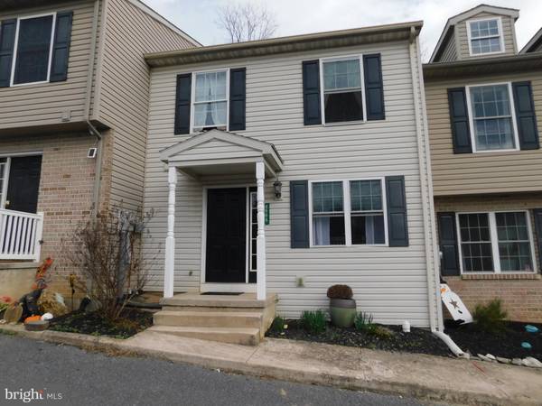 4506 SCOTLAND MAIN ST, Chambersburg, PA 17202