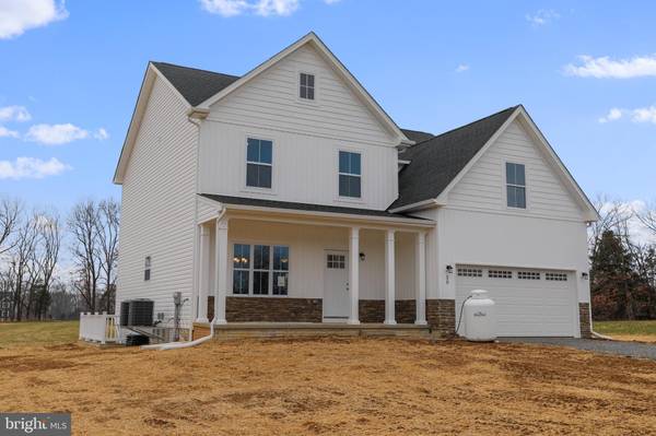 30 TRIPLE CROWN CT, Kearneysville, WV 25430