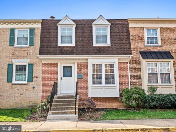 6414 THORNHILL CT, Springfield, VA 22150