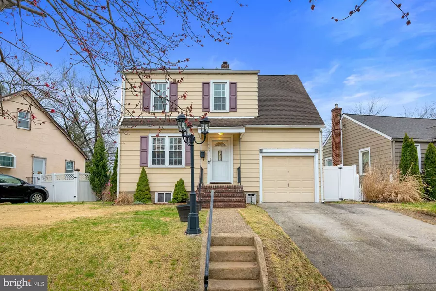 149 E OLIVE ST, Westville, NJ 08093