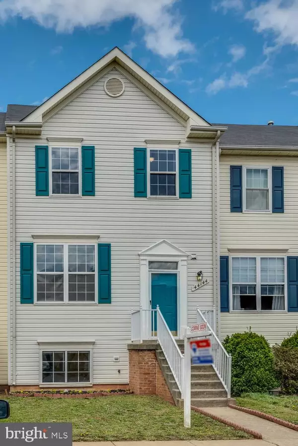 Ashburn, VA 20147,44144 ALLDERWOOD TER