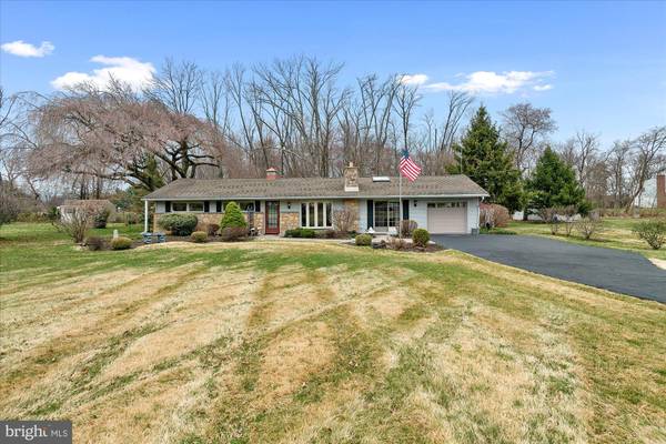 7 LANTERN LN, Lansdale, PA 19446