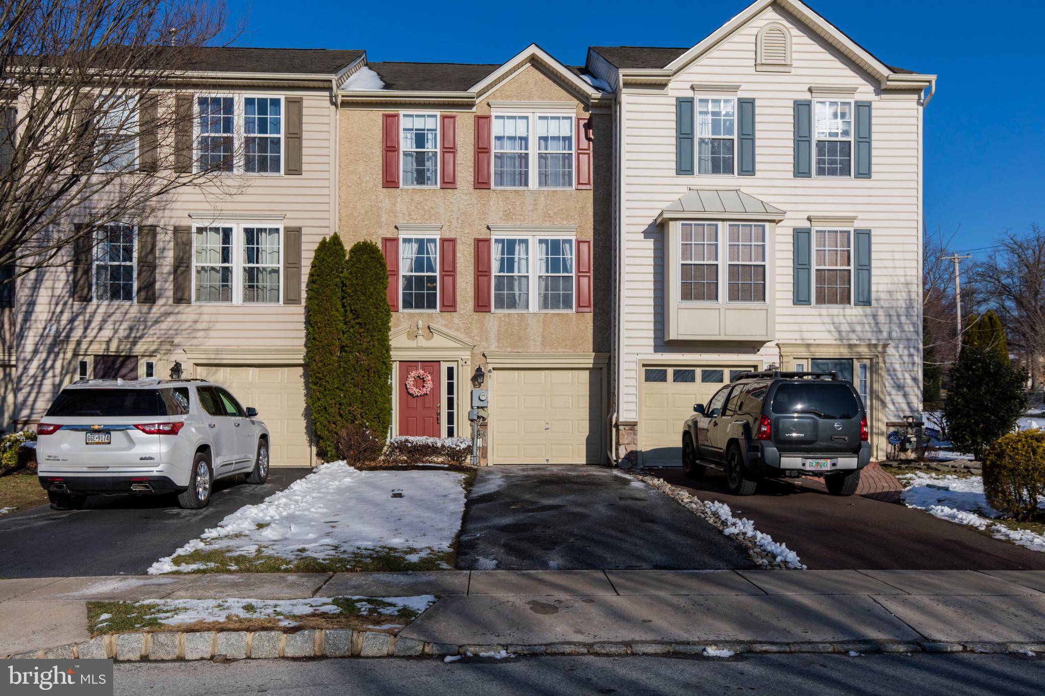 5 CARRIAGE HOUSE RD, Pottstown, PA 19465