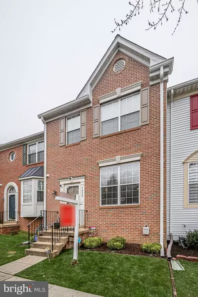 7430 DIGBY GRN, Alexandria, VA 22315