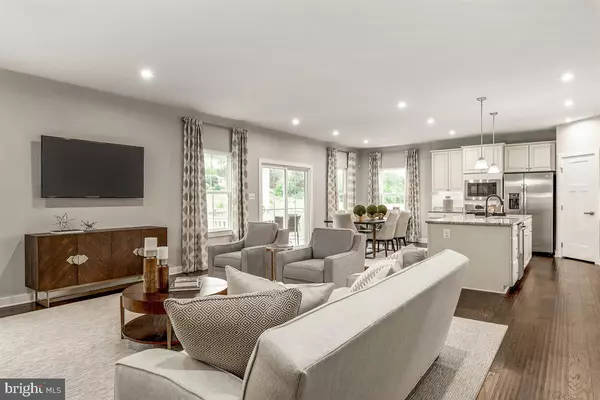 York, PA 17402,104 LADY MORGAN DR