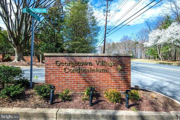 11401 COMMONWEALTH DR #303, Rockville, MD 20852