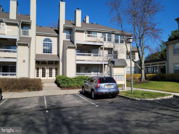 309 TRINITY CT #4, Princeton, NJ 08540