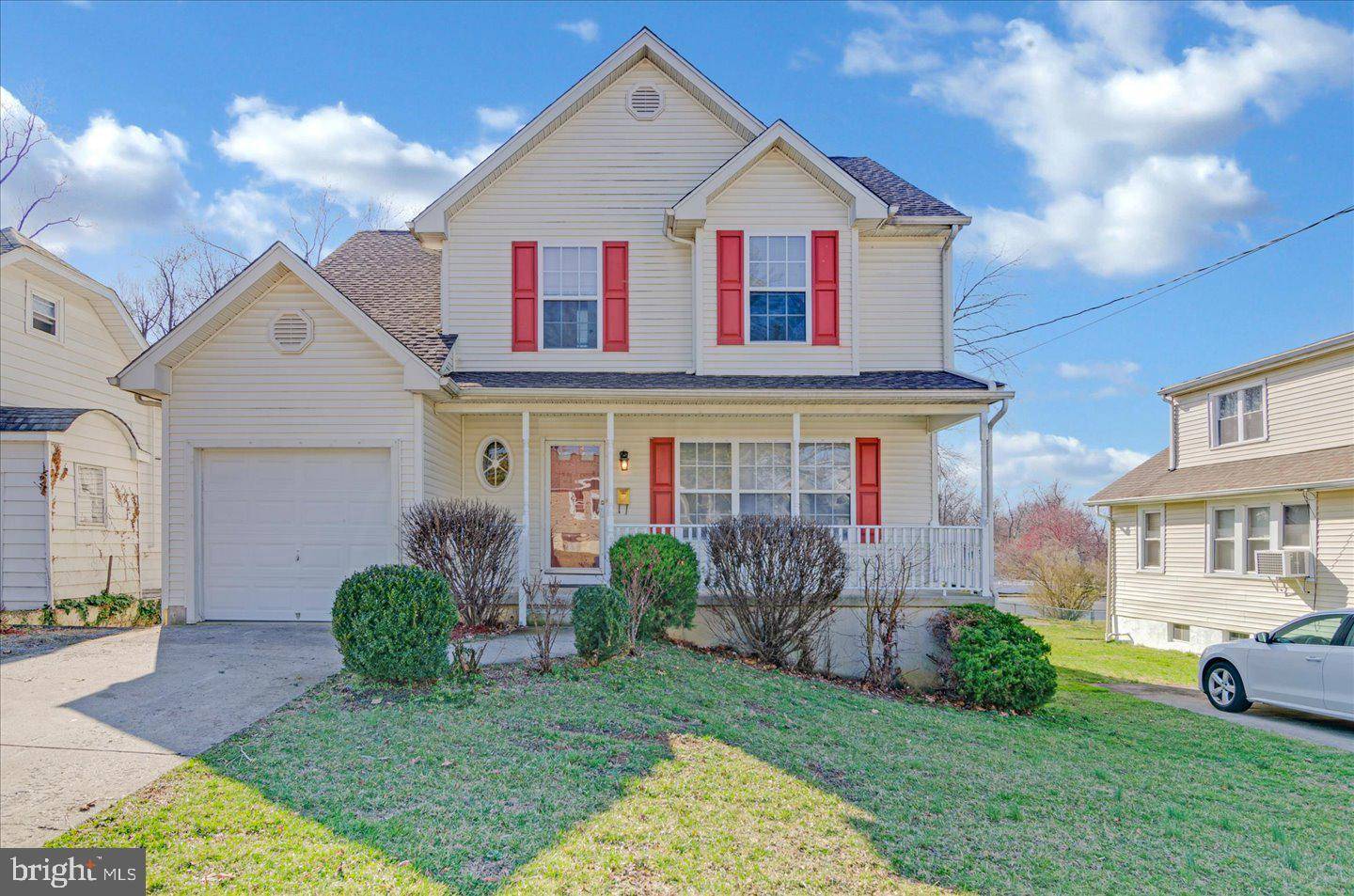 331 N READ AVE, Runnemede, NJ 08078