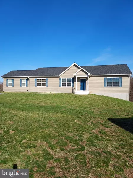 32 EMOTIONAL TOUCH WAY, Inwood, WV 25428