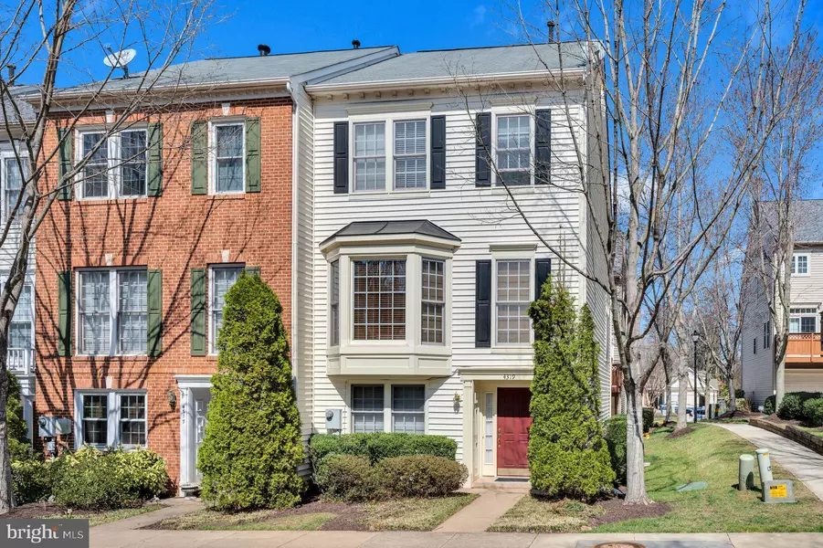 4319 THOMAS BRIGADE LN, Fairfax, VA 22033