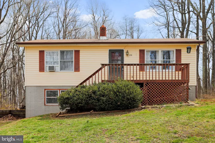 150 FOREST DR, Chester Gap, VA 22623