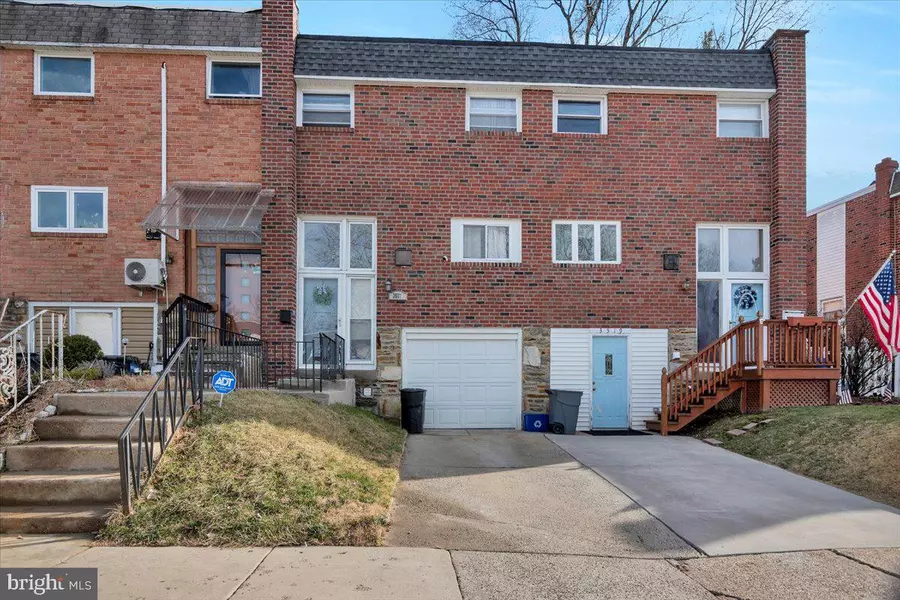 3517 CHURCHILL LN, Philadelphia, PA 19114