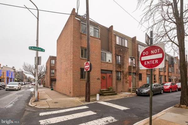 700 RODMAN ST, Philadelphia, PA 19147