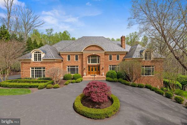 8632 BROOK RD, Mclean, VA 22102