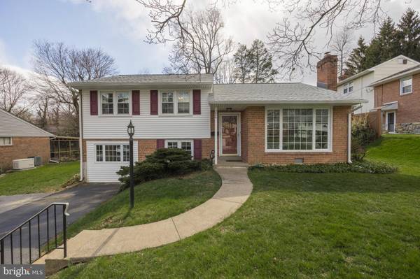 2886 EASTBURN AVE, Broomall, PA 19008