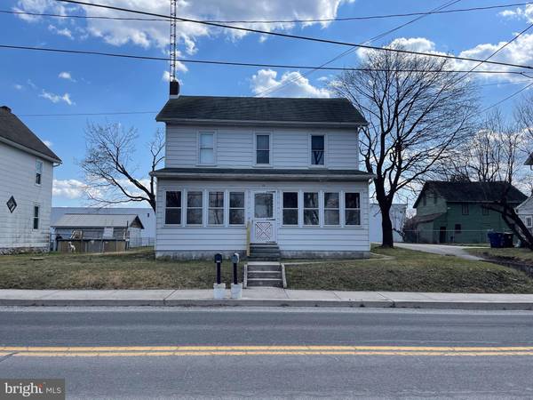 121 E YORK ST, Biglerville, PA 17307