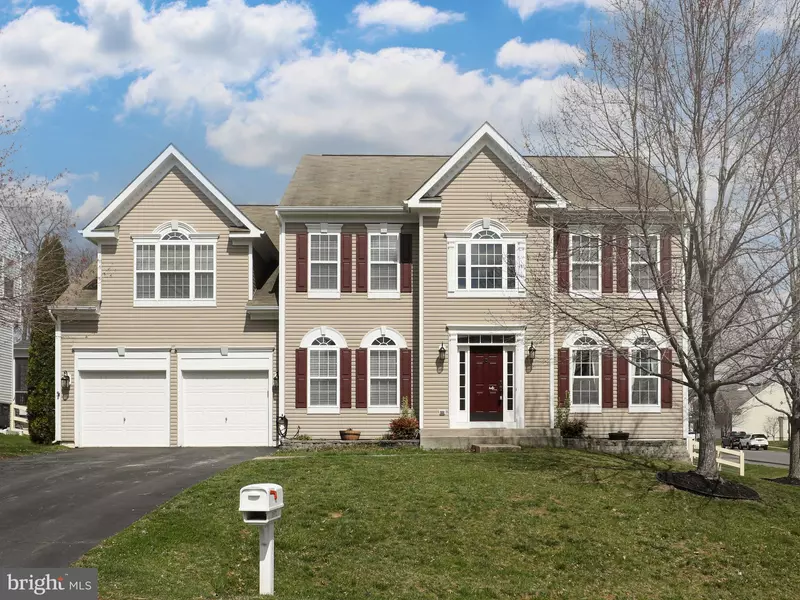 35572 LEE DR, Round Hill, VA 20141