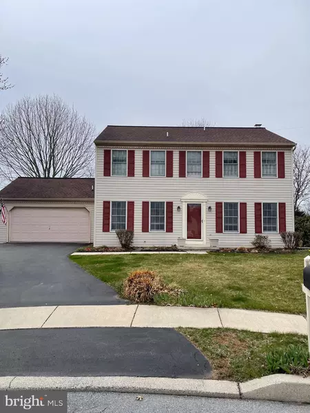 906 BRUTON COVE, Hummelstown, PA 17036