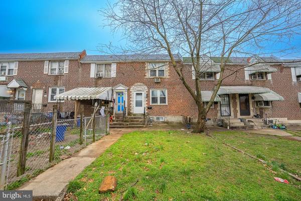 15 W 21ST ST, Chester, PA 19013