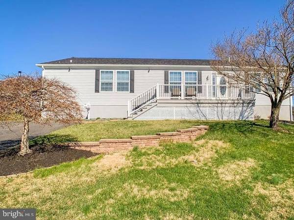 Levittown, PA 19055,35 DEEPGREEN LN