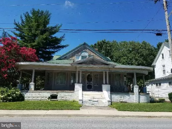 210 S MAIN ST, Bridgeville, DE 19933